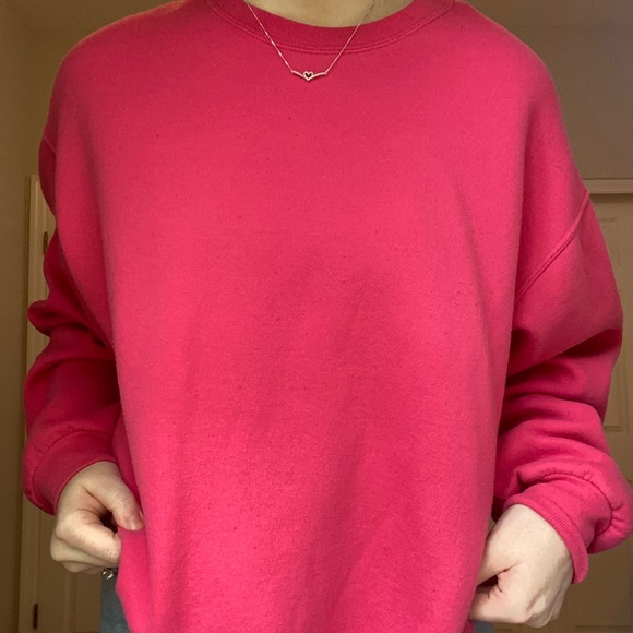 Fruit of the Loom Sweaters - Plain fuchsia pink crewneck